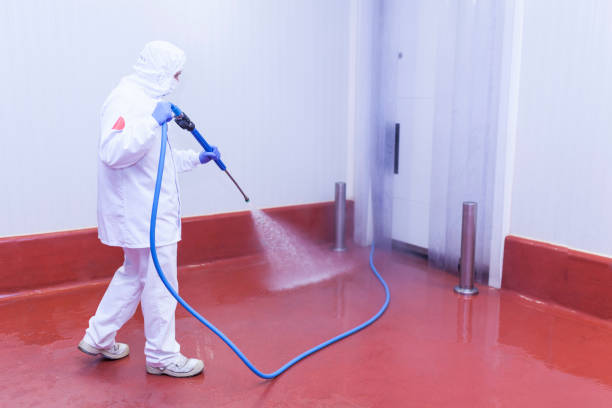 Animal Enclosure Cleaning in Downey, CA
